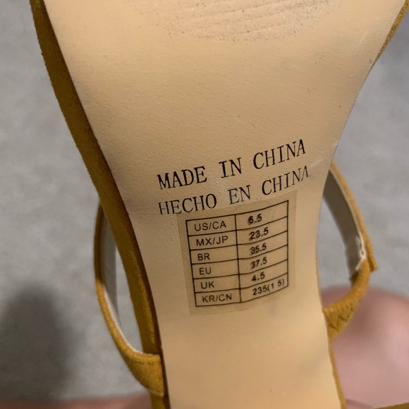 Forever 21 suede chunky heels - Picture 7 of 7